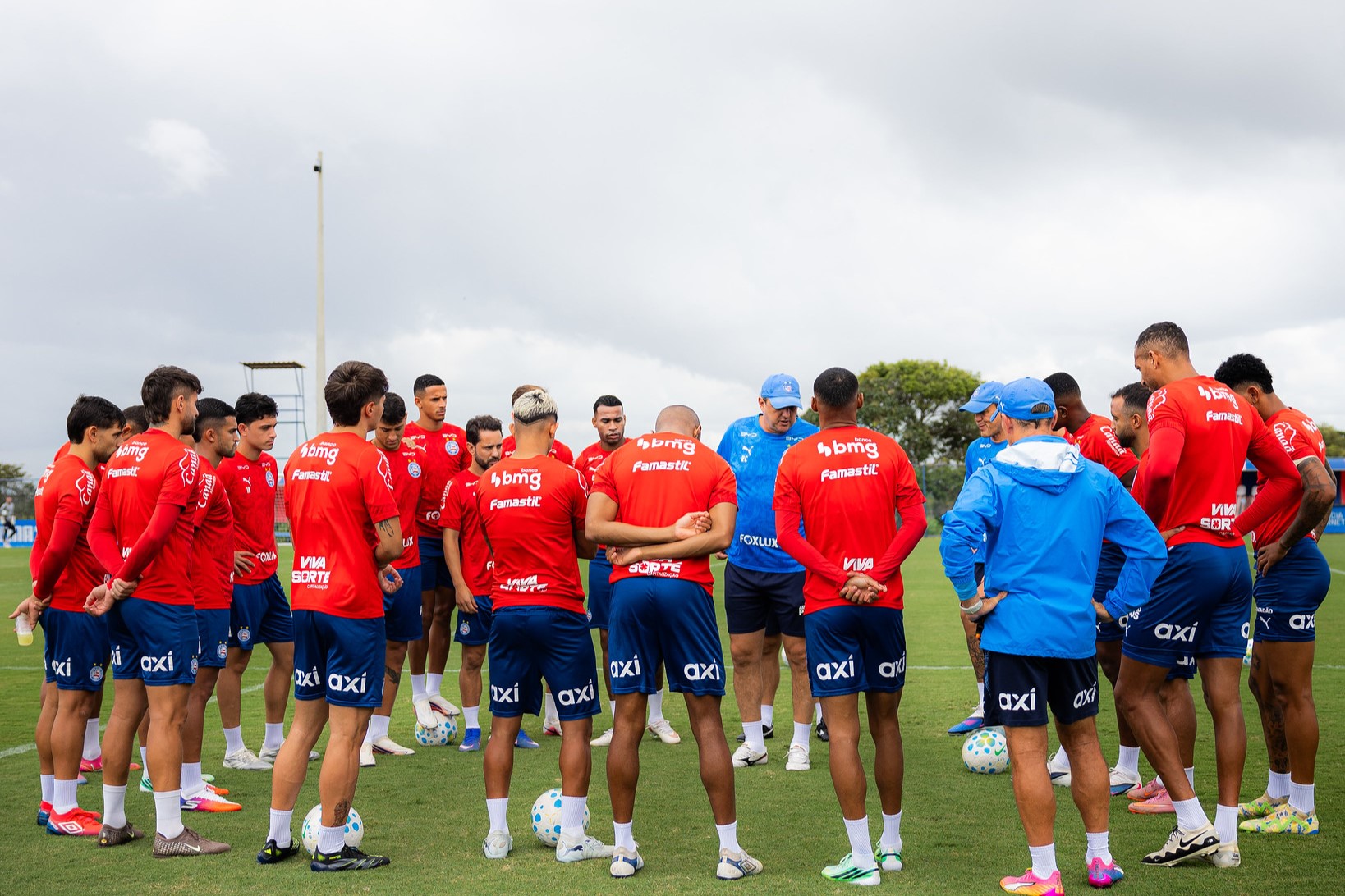 Michel Araújo inicia transição física e o Bahia mira o uruguaio contra o Palmeiras