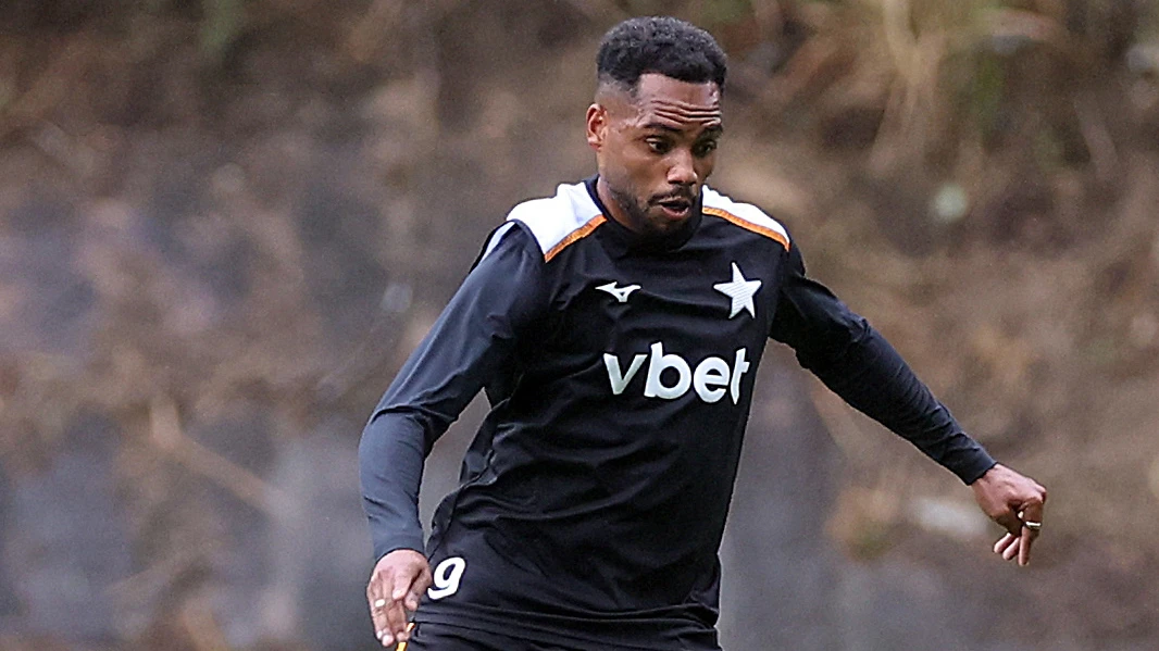 Bellão estreia no Botafogo precisando de seis gols e Textor abre fogo contra a diretoria