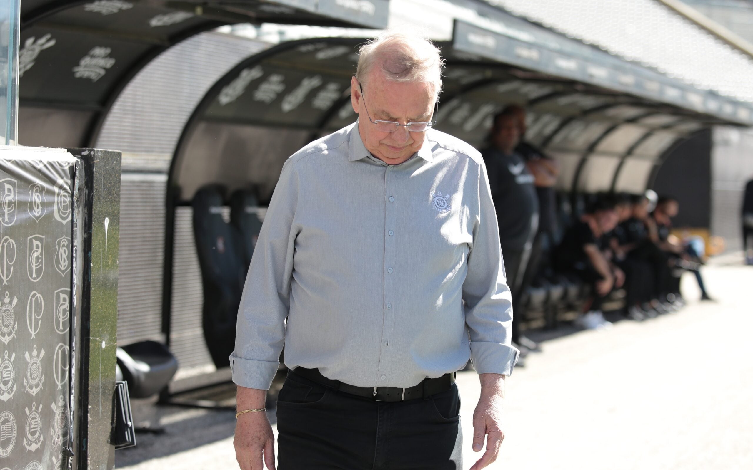 Corinthians leva o quarto transfer ban e vê a crise apertar