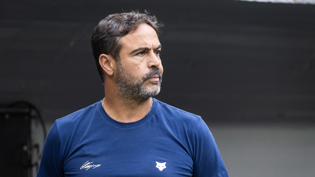 Cruzeiro chega à reta final do Brasileirão com seis dos onze jogos fora e um problema antigo