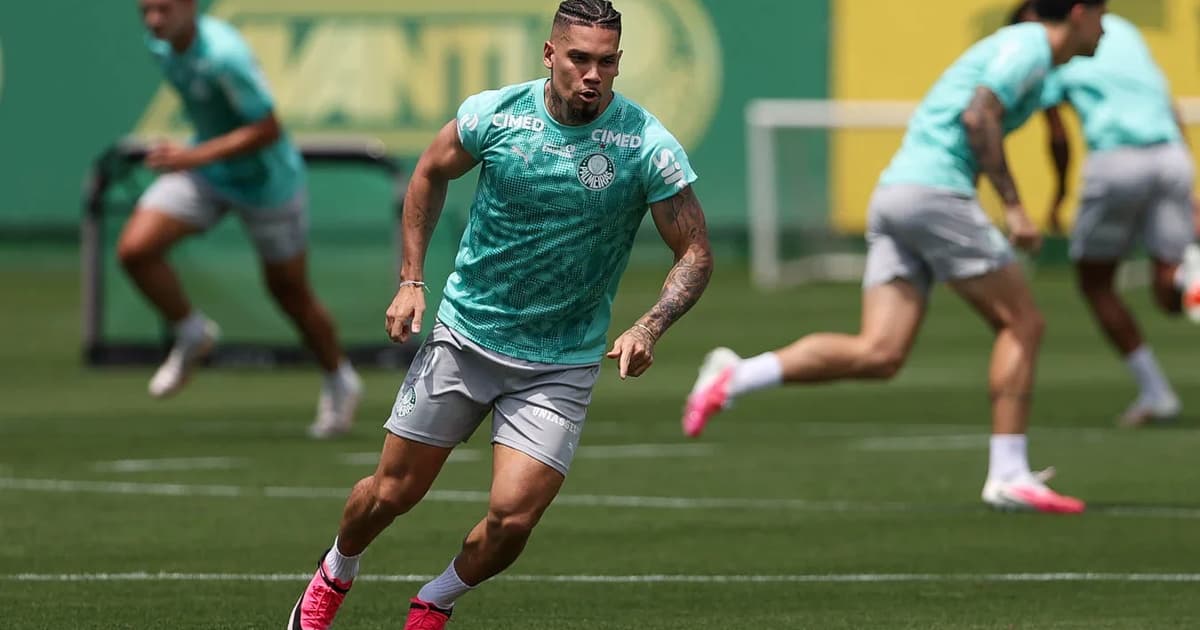 Paulinho treina com o grupo, Gómez faz exame no pulso e Abel volta ao banco do Palmeiras no Dérbi