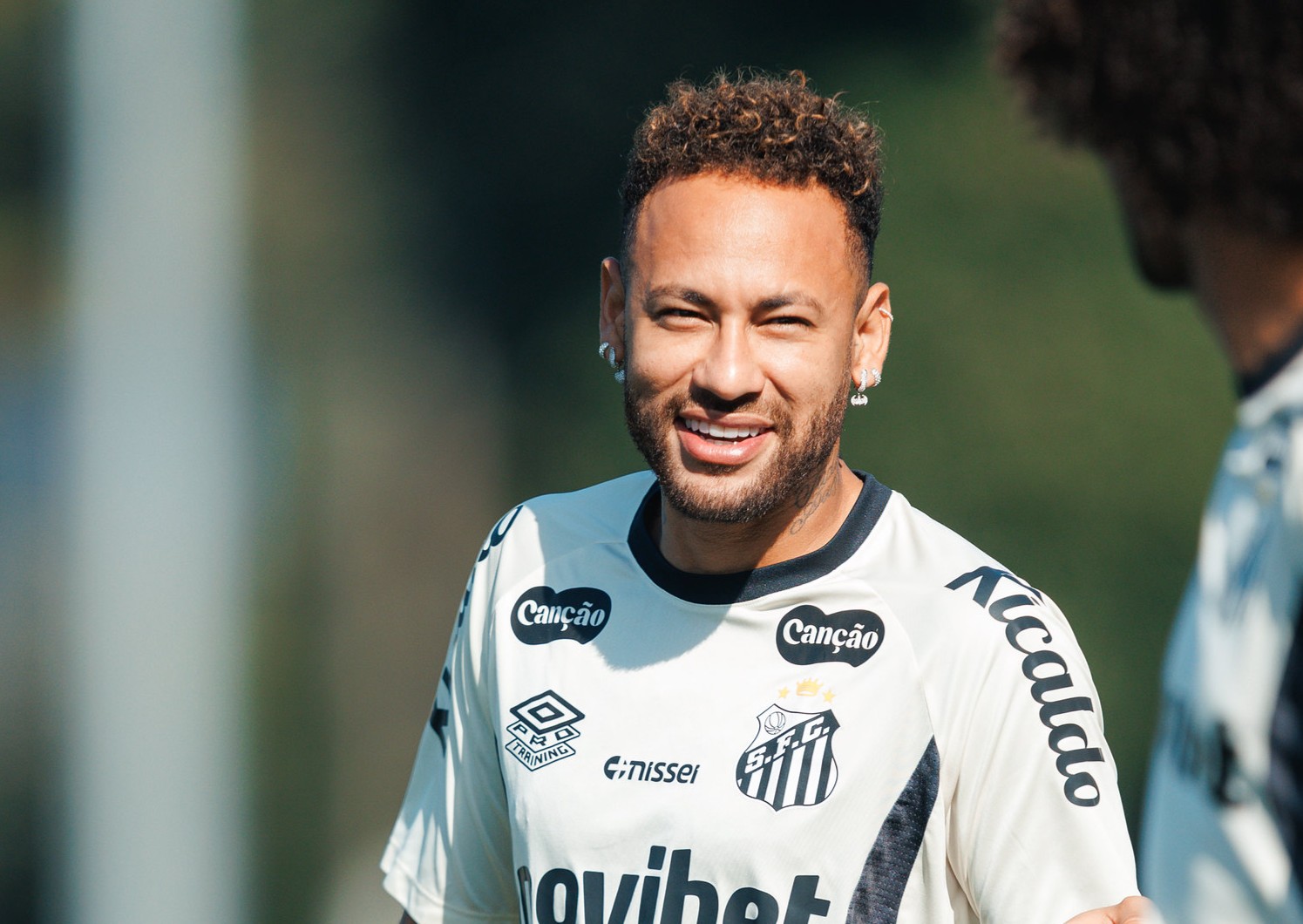 Cuca poupa Neymar e Gabigol e o Santos vai ao Equador defender vantagem mínima