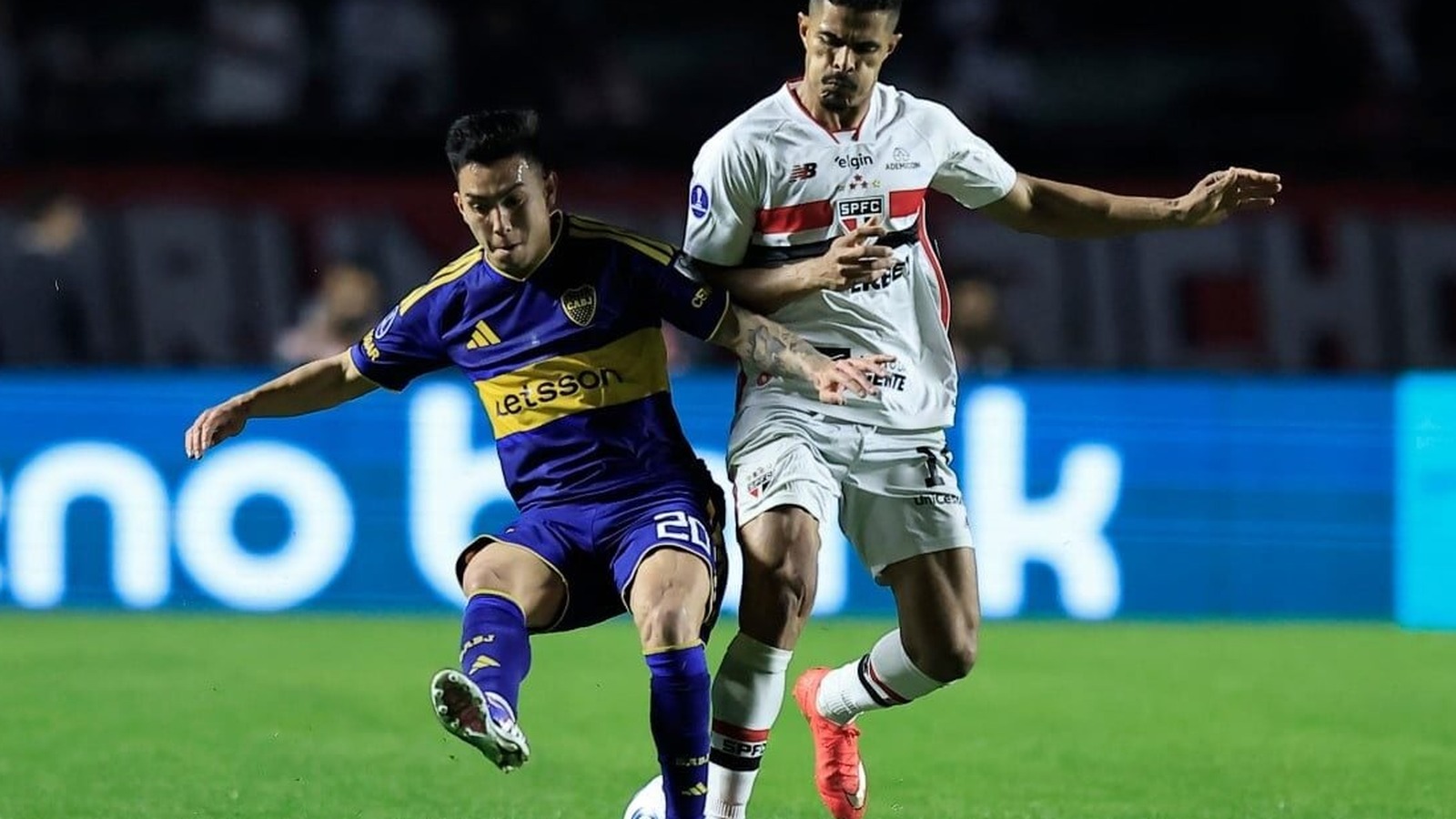 São Paulo empata com o Boca, cai nas quartas da Sul-Americana e discute o gol anulado pelo VAR