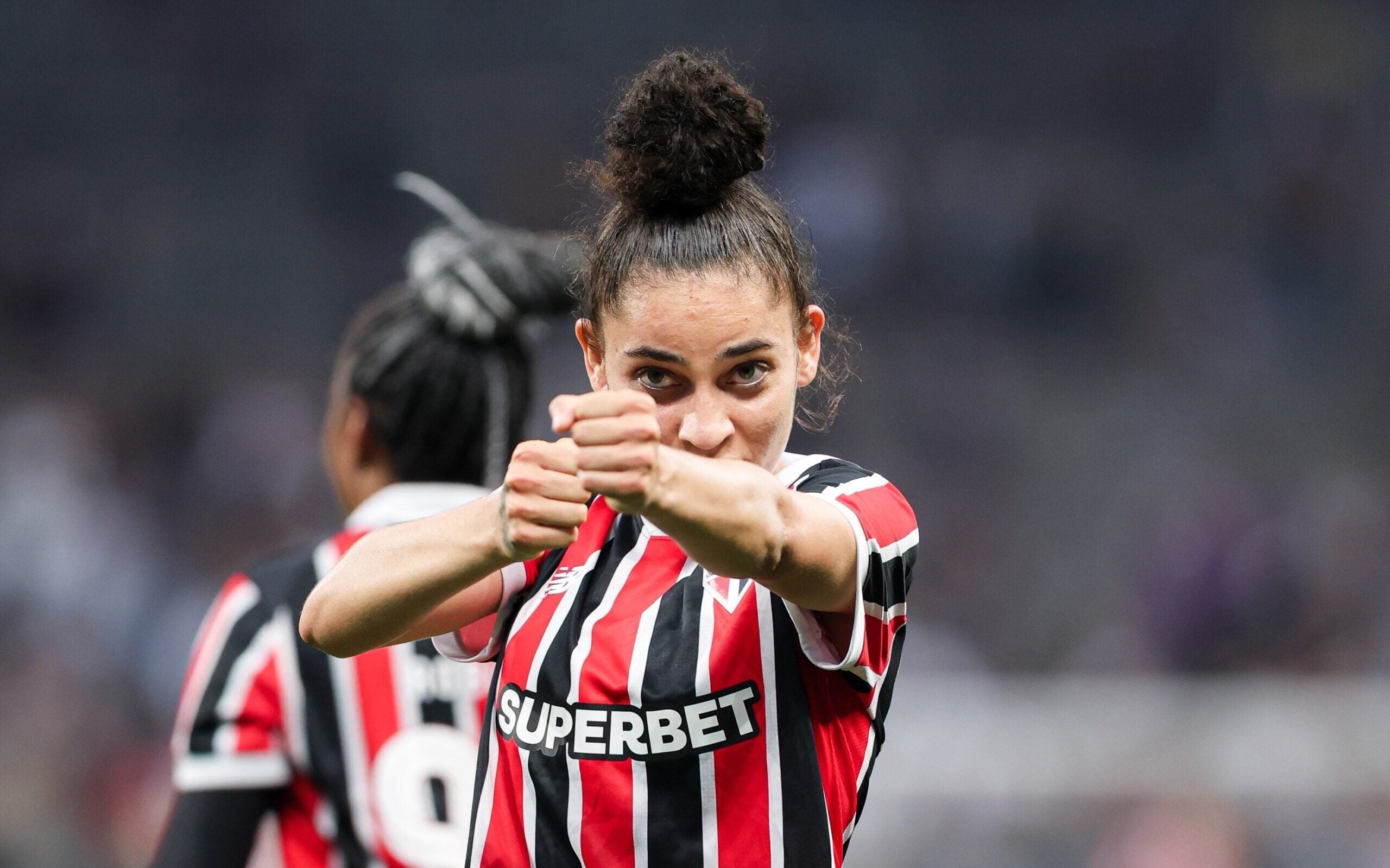 São Paulo vira sobre o Corinthians em Itaquera e leva vantagem para a volta da final do Brasileirão Feminino