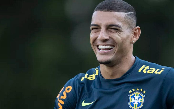 Vasco fica de olho em Diego Carlos e vê chance de contratar zagueiro sem pagar nada