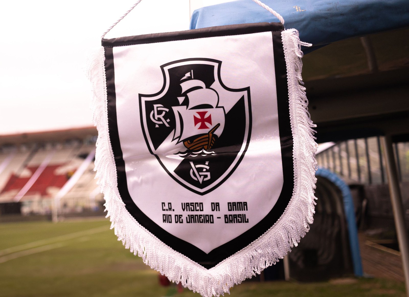 Desembargadora tira a penhora das ações da Vasco SAF e destrava parte do caminho de Lamacchia